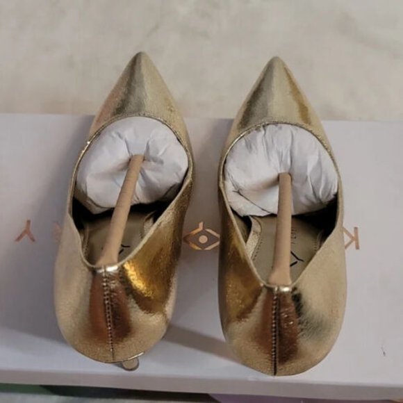 Katy Perry Pointed Toe Pumps - The Sissy - Picture 4 of 5